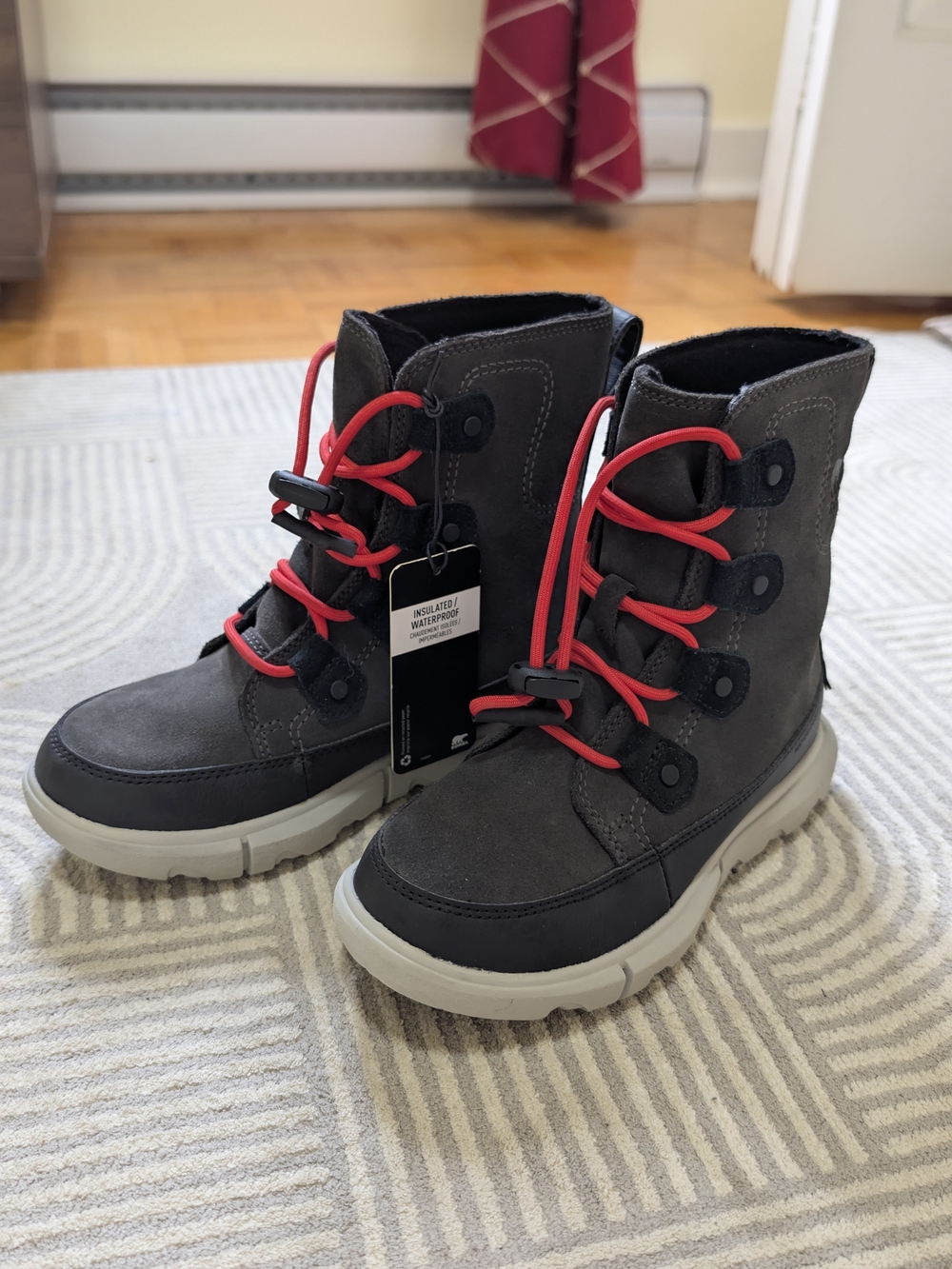 Sorel Boys/Girl Kids Winter/Fall Boots/Waterproof 13 US/31/EUR